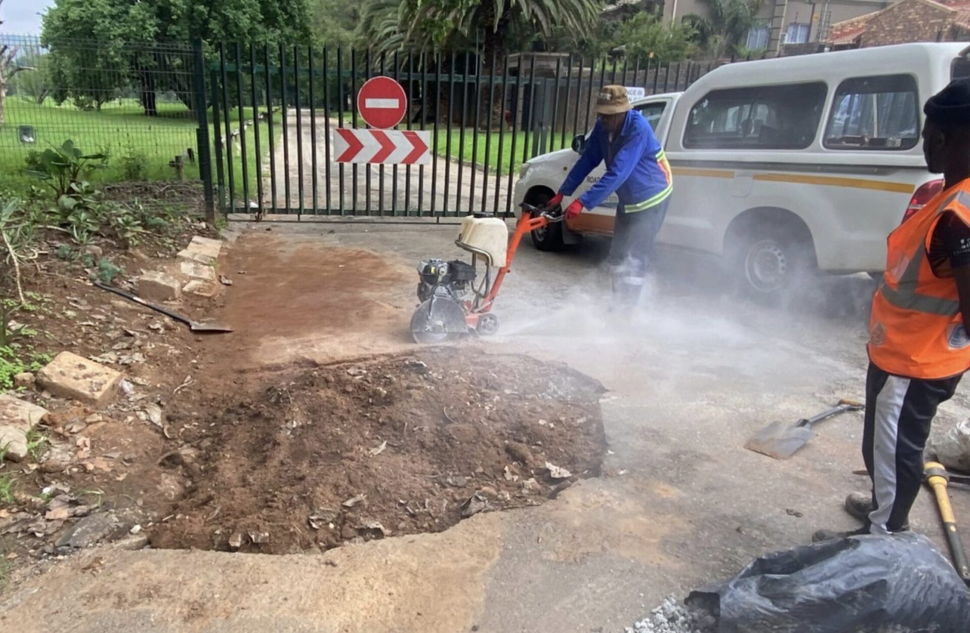 27 Potholes